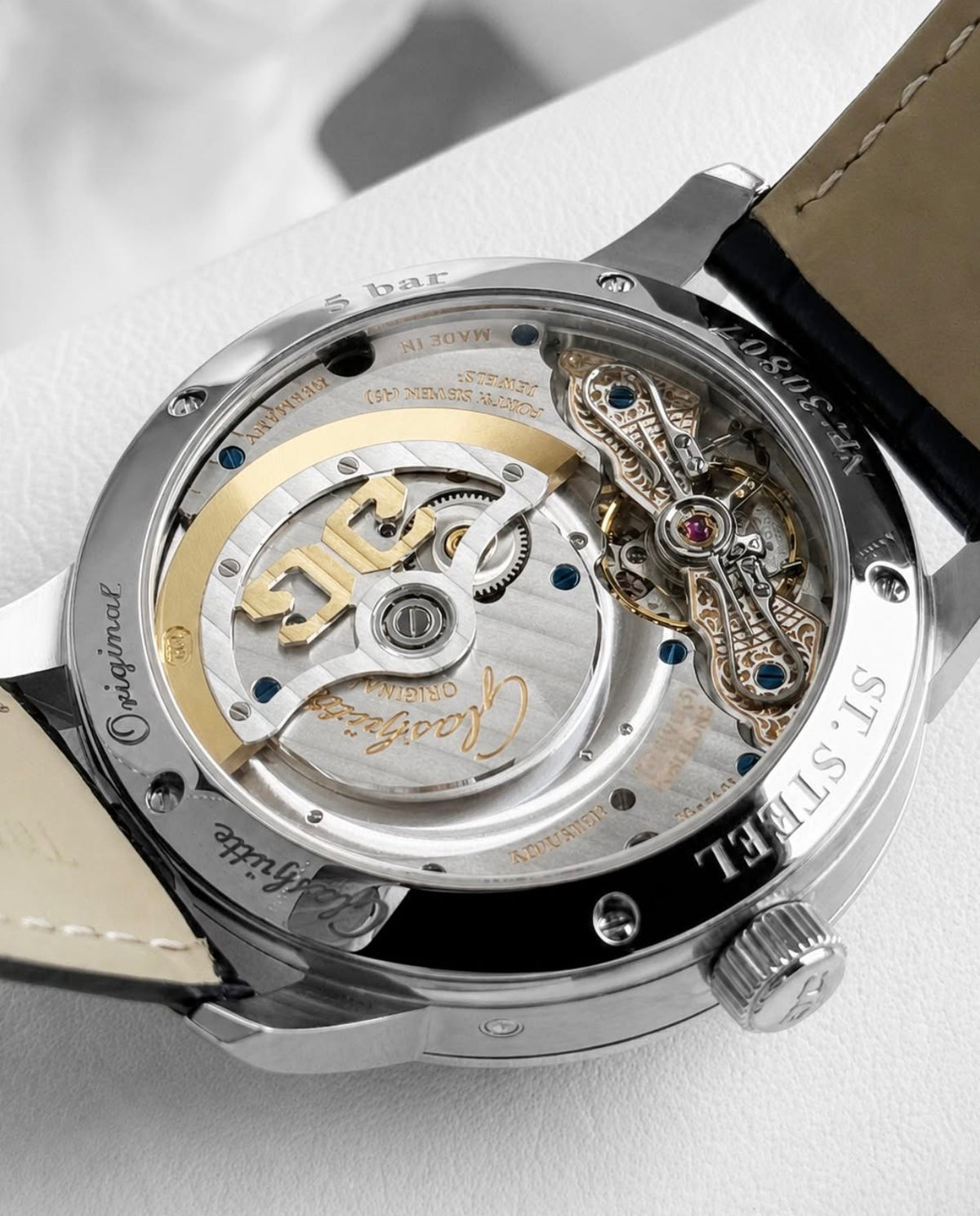 Glashütte Original Calibre 90-02 automatic movement through sapphire caseback