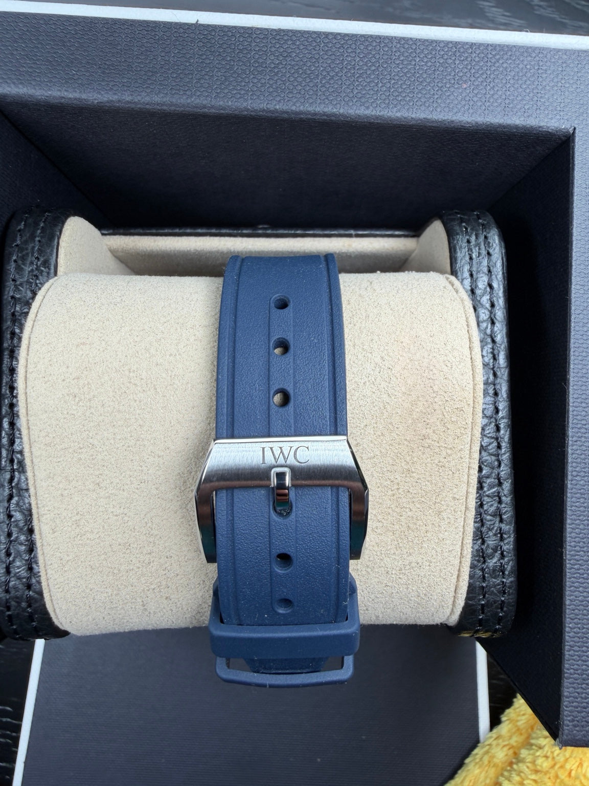IWC IW378011 blue rubber strap and stainless-steel pin buckle