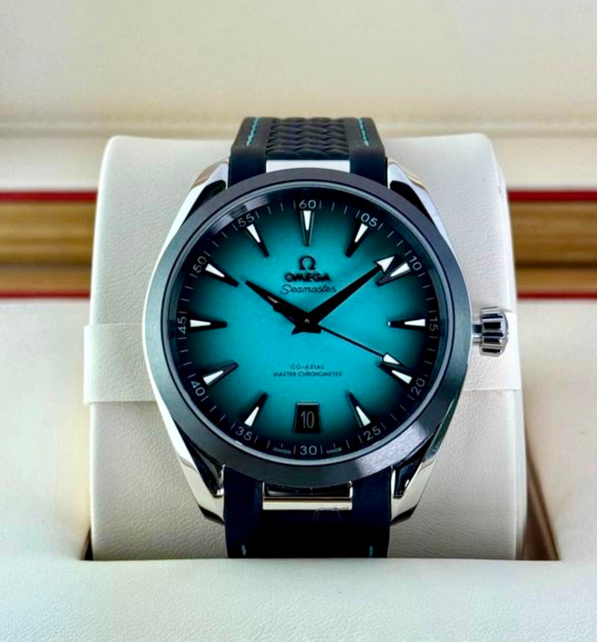 Omega Aqua Terra 41mm 220.32.41.21.03.001, turquoise dial watch displayed in its presentation box