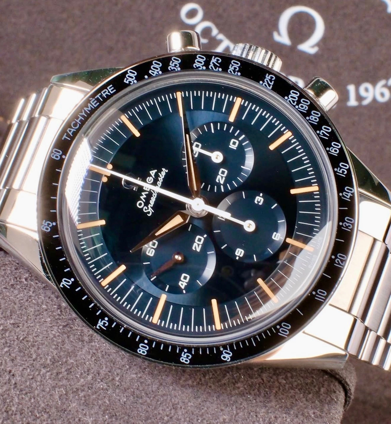Omega Speedmaster First Omega in Space 310.30.40.50.06.001 chronograph dial close-up
