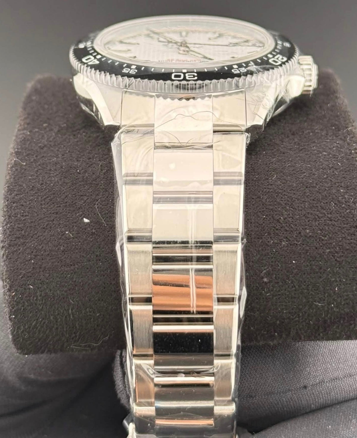 Zenith Chronomaster Solo Sport 03.5000.3620/69.M5000 white date — bracelet and case