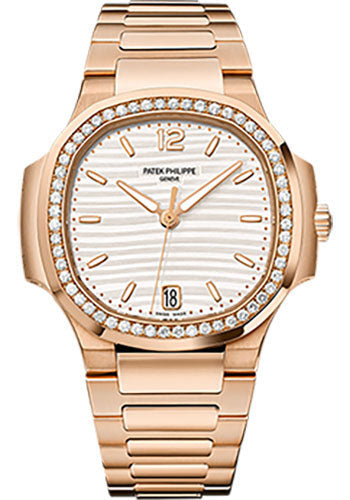 Patek Philippe Nautilus 7118/1200R-001, straight-on front view